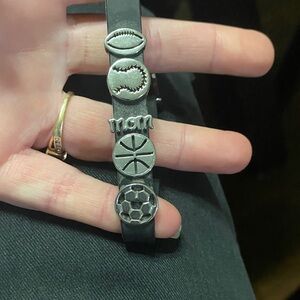 Women Black Sports-Themed Bracelet